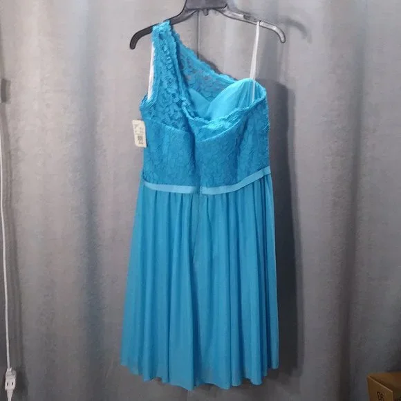 New David's Bridal One Shoulder Dress - Picture 2 of 9